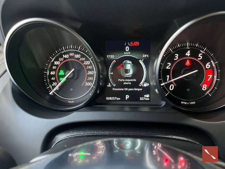 Jaguar F-Type P300 R-Dynamic -03