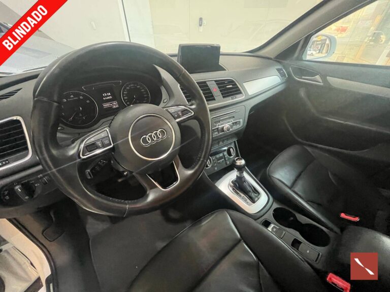 AUDI Q3 1.4 TFSI AMBIENTE-08