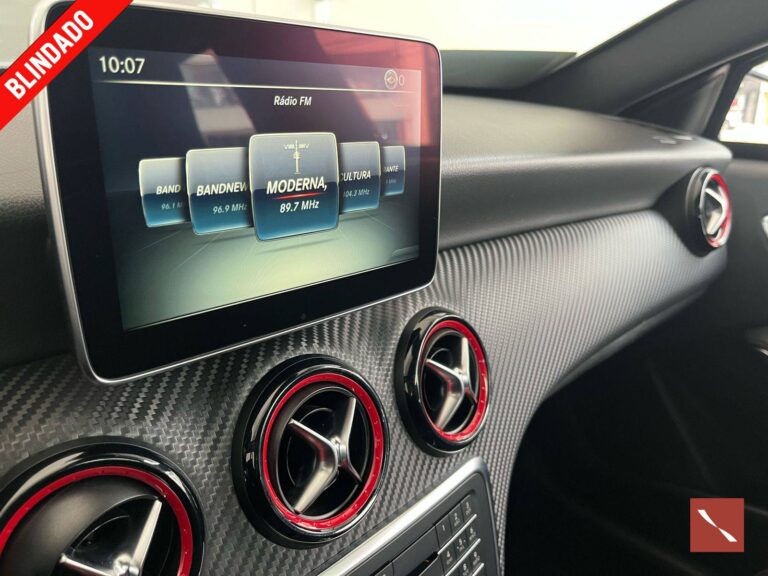 MERCEDES A250 SPORT -06