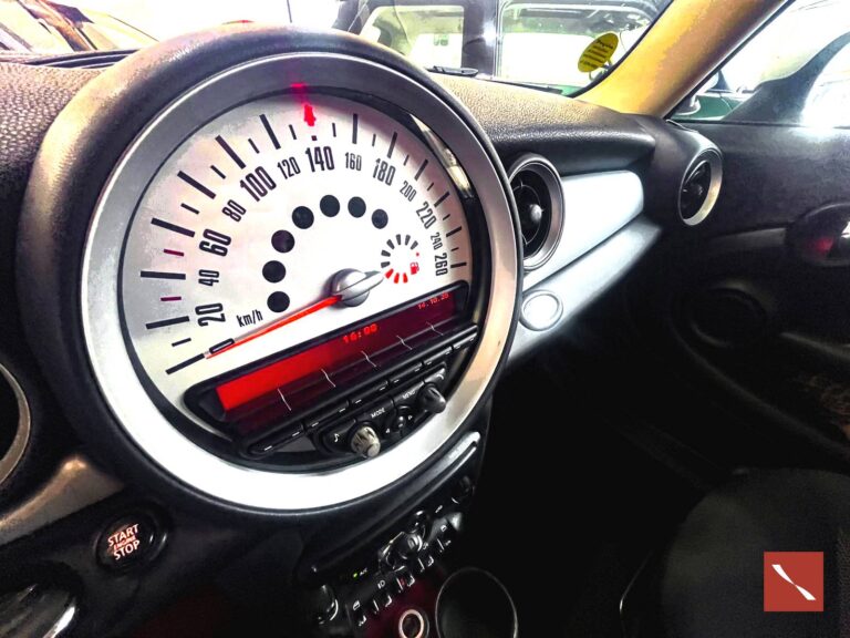 MINI ONE 1.6 Automático