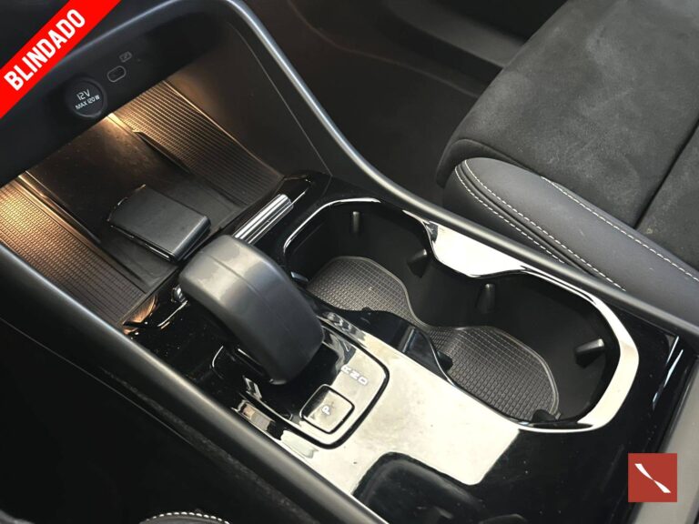 VOLVO C40 P8 RECHARGE ULTIMATE