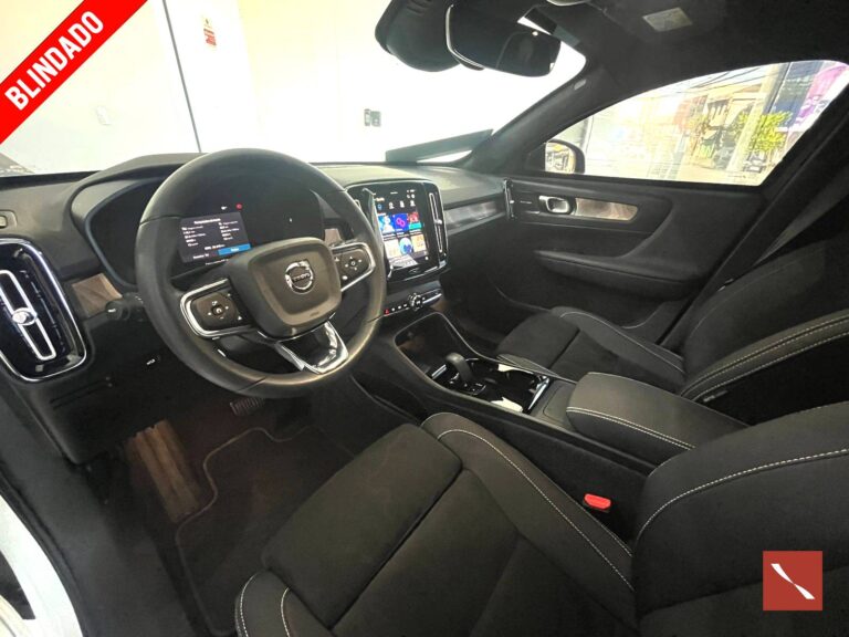 VOLVO C40 P8 RECHARGE ULTIMATE