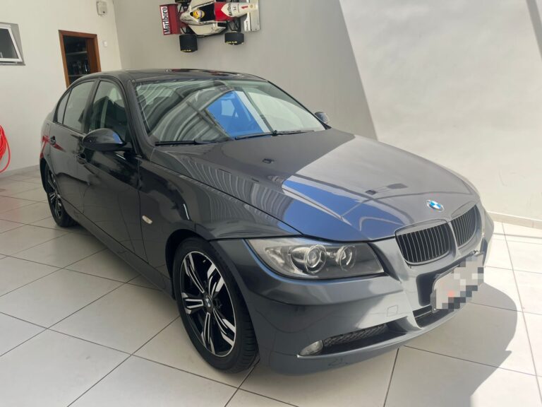 BMW 320i TOP