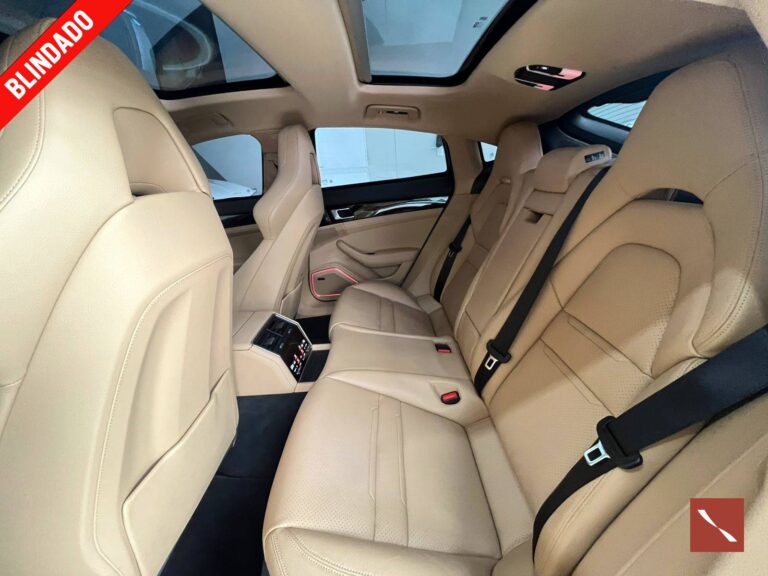 PORSCHE PANAMERA 4S E-Hybrid -02