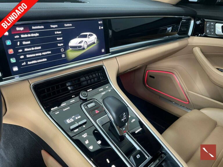 PORSCHE PANAMERA 4S E-Hybrid -08