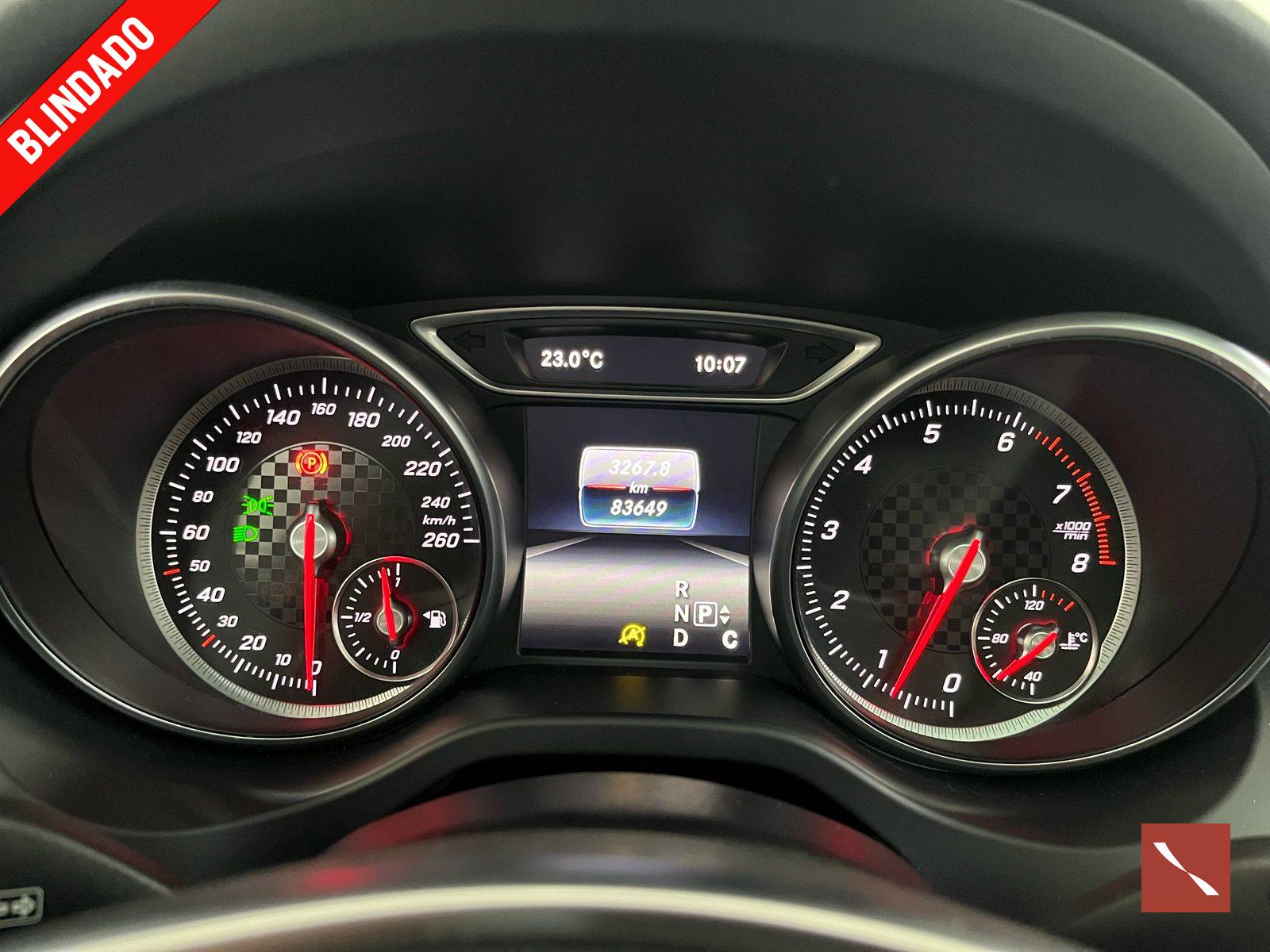 MERCEDES A250 SPORT 2016