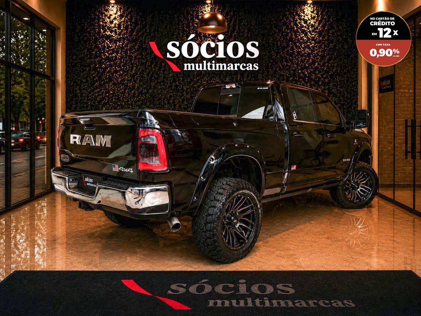 RAM 3500 LIMITED LONGHORN