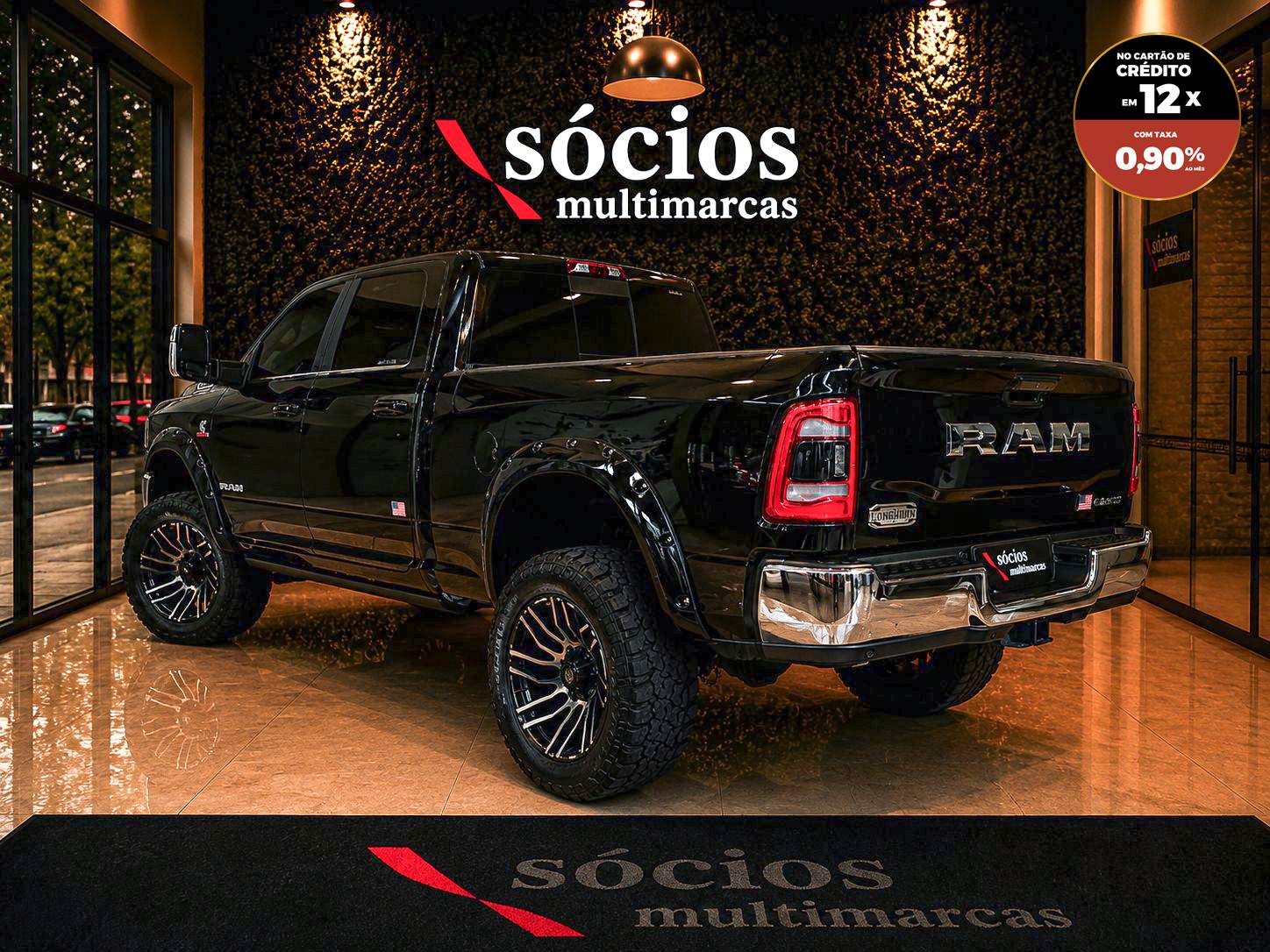 RAM 3500 LIMITED LONGHORN