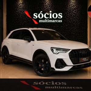 AUDI Q3 PERFORMANCE BLACK